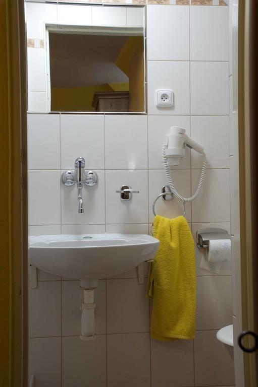 Hotel A Restaurace U Hrncire Kutná Hora Rom bilde