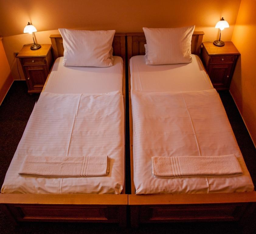 Hotel A Restaurace U Hrncire Kutná Hora Rom bilde